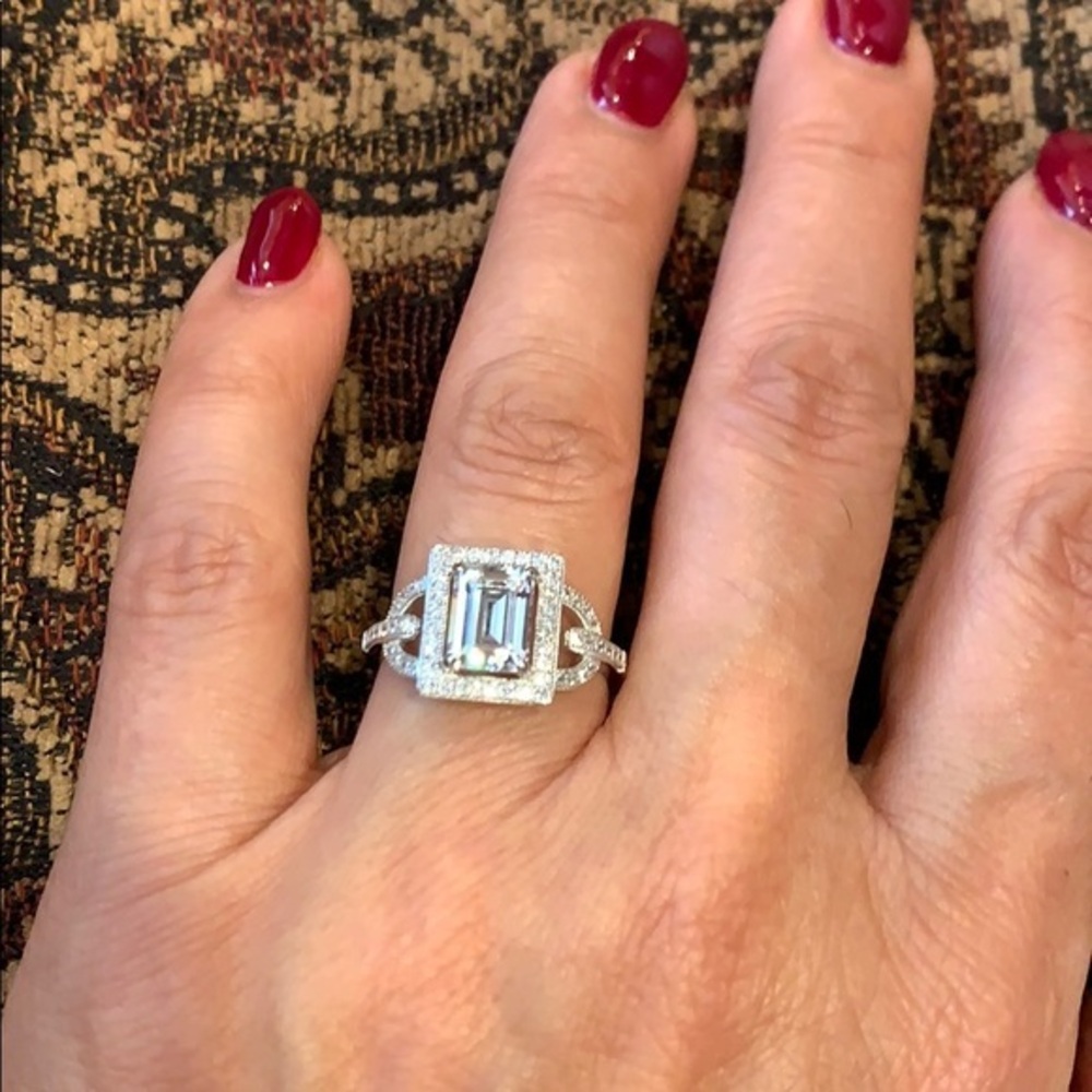 8x6mm 1.75ct Emerald cut Engagement Ring size 8